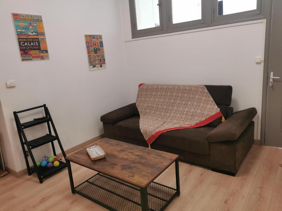 Au Kaycedra Apartman Calais Kültér fotó