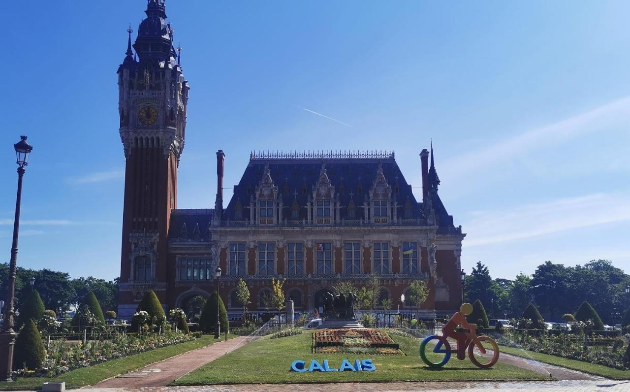 Au Kaycedra Apartman Calais Kültér fotó